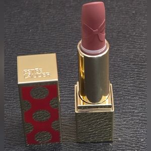 Limited Edition Estee Lauder Luxurious Matte Lipstick in Sneak Peak